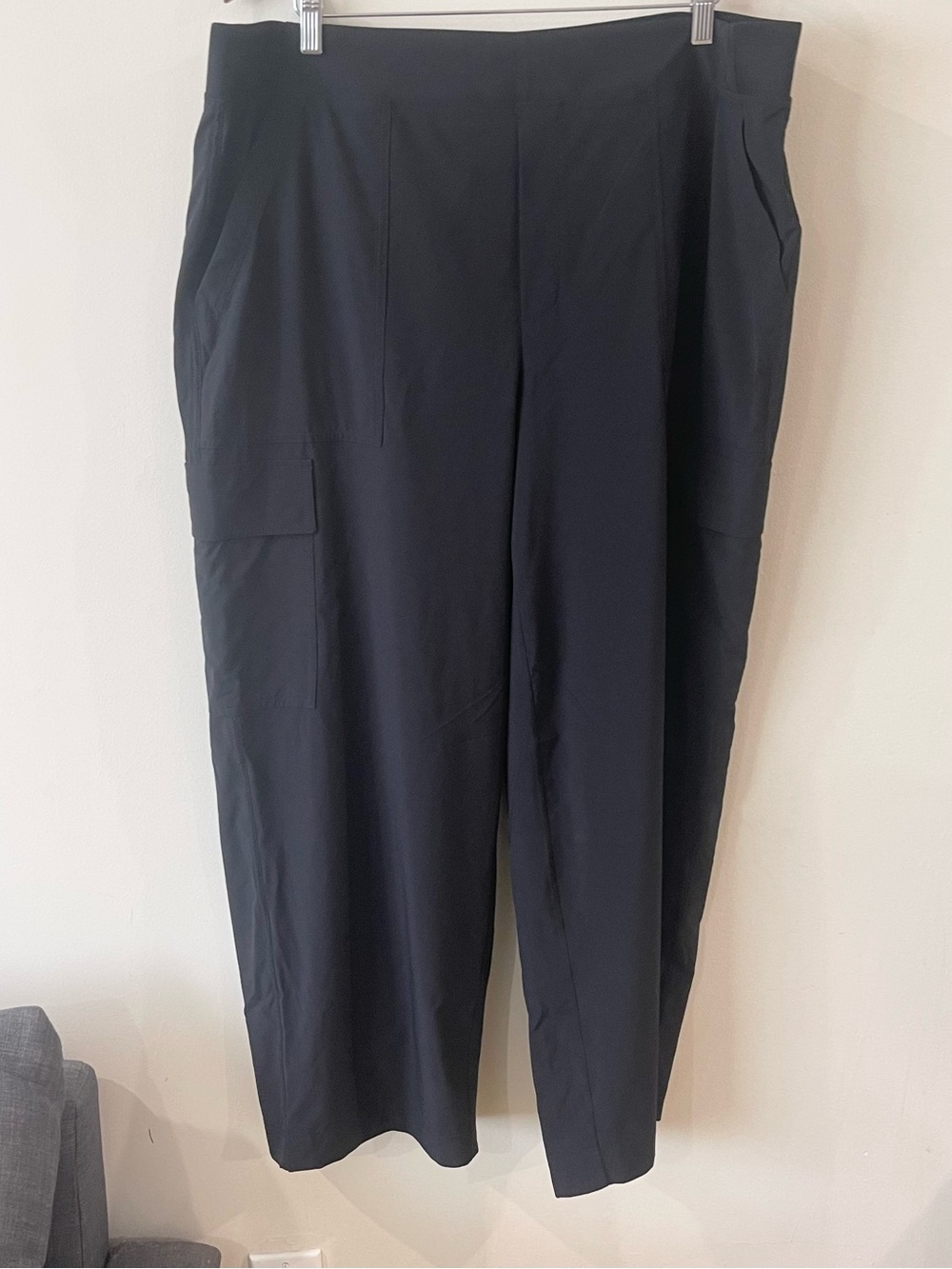 Athleta Brooklyn Heights High Rise Cargo Pant Women’s size 20 Black